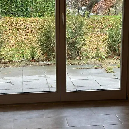 Moebliertes In Berlin * 쇼네펠드